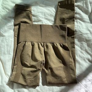 Nvgtn Contour Seamless Legging